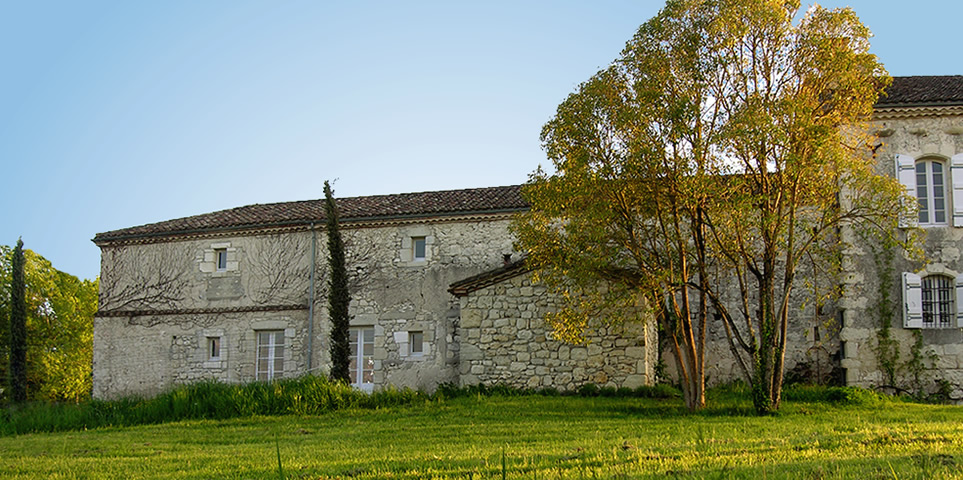 Der neu renovierte Seitenflügel des Herrenhauses Beaujoly